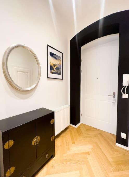 וינה Exclusive Suite Museumsquartier מראה חיצוני תמונה